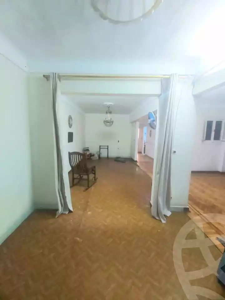https://aqarmap.com.eg/en/listing/5965008-for-sale-alexandria-zezenia
