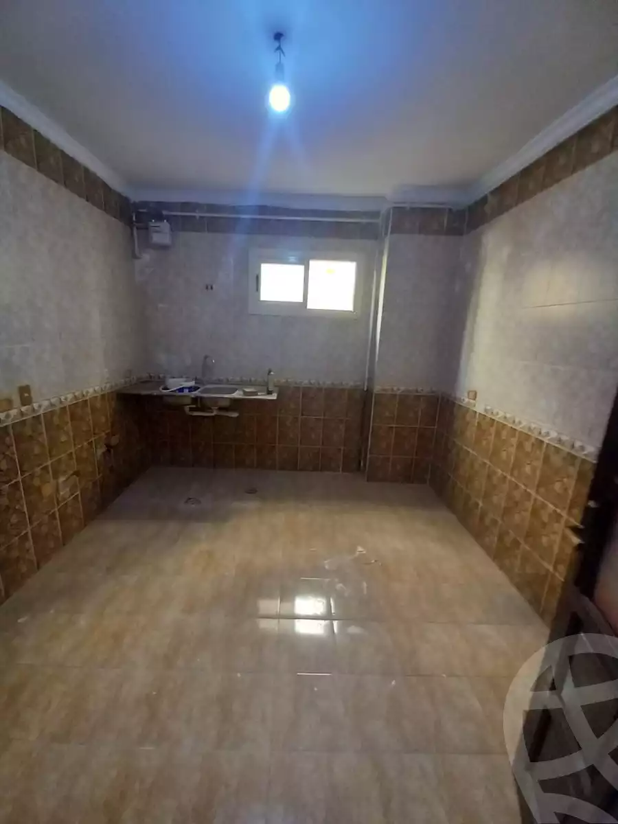 https://aqarmap.com.eg/ar/listing/5965534-for-rent-cairo-new-cairo-el-ahyaa-third-neighborhood-street-2