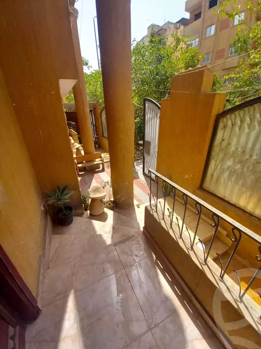 https://aqarmap.com.eg/ar/listing/5965534-for-rent-cairo-new-cairo-el-ahyaa-third-neighborhood-street-2