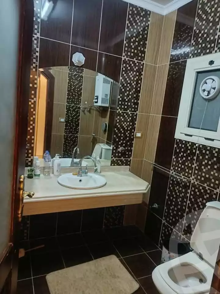 https://aqarmap.com.eg/ar/listing/5965618-for-rent-cairo-mokattam-lhdb-l-ly