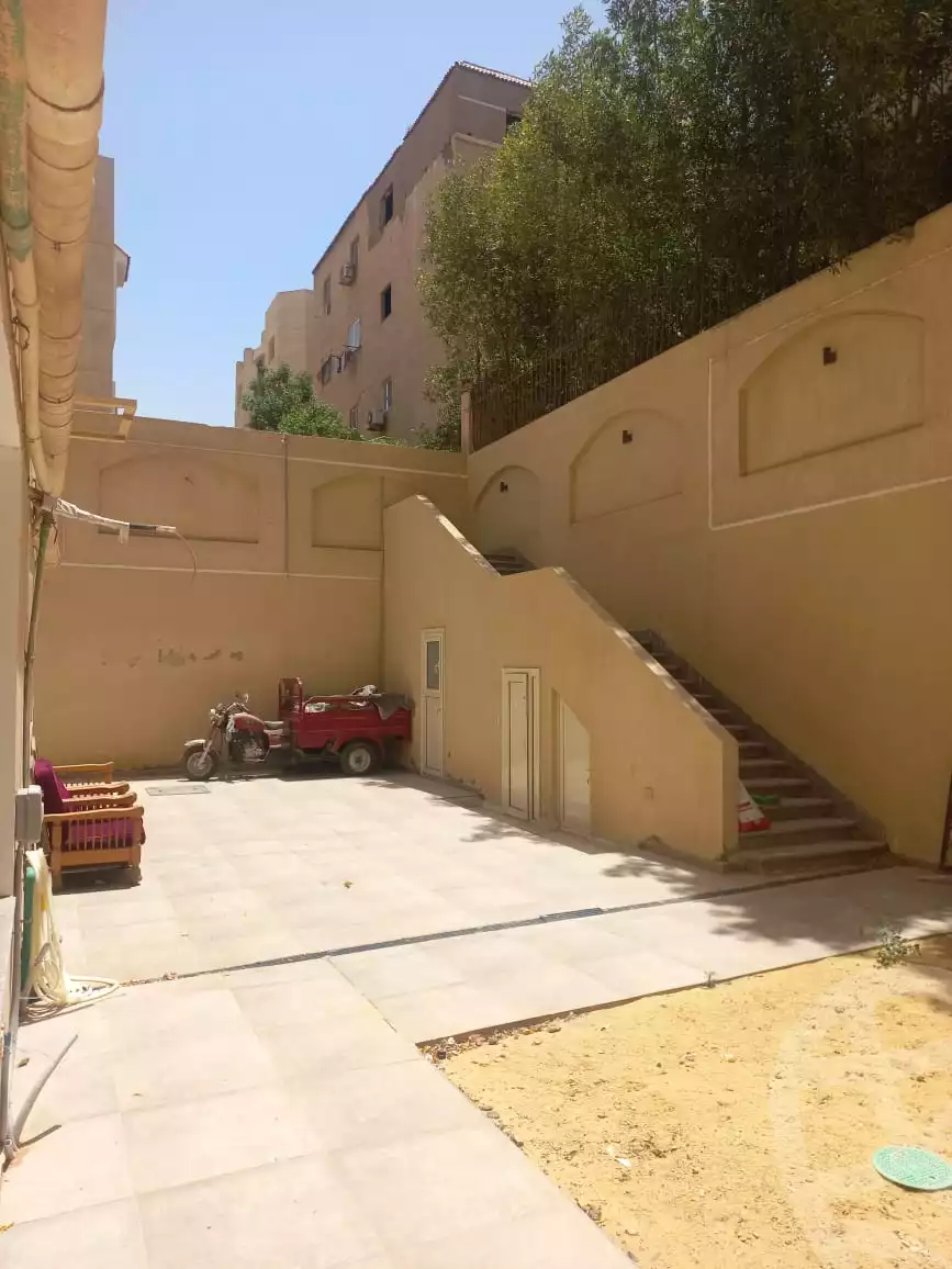 https://aqarmap.com.eg/ar/listing/5965616-for-rent-cairo-new-cairo-el-narges-el-narges-2-monira-thabet-st
