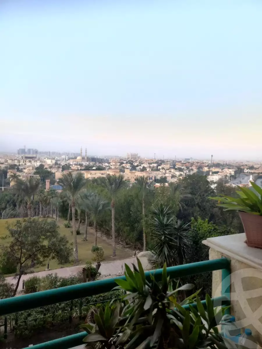 https://aqarmap.com.eg/en/listing/5966205-for-sale-cairo-el-sheikh-zayed-city-compounds-zayed-2000
