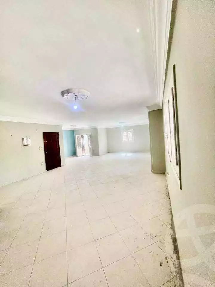 https://aqarmap.com.eg/ar/listing/5966329-for-sale-cairo-mokattam-lhdb-l-ly-shr-krym-bnwn