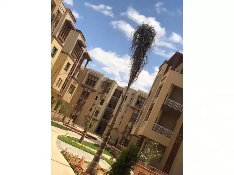 https://aqarmap.com.eg/ar/listing/5966945-for-sale-cairo-6th-of-october-compounds-green-5