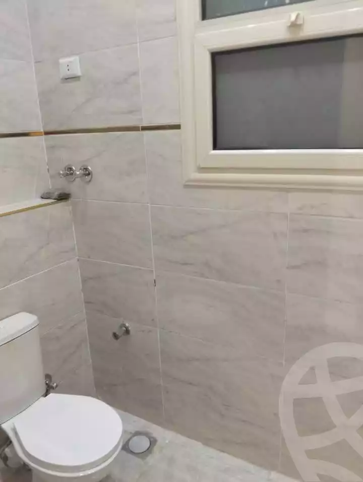 https://aqarmap.com.eg/ar/listing/5967573-for-rent-cairo-mokattam-lhdb-l-ly-el-naforah-square