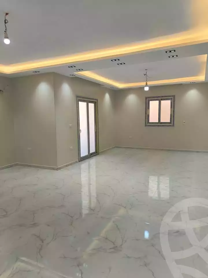 https://aqarmap.com.eg/ar/listing/5967613-for-rent-cairo-mokattam-lhdb-l-ly