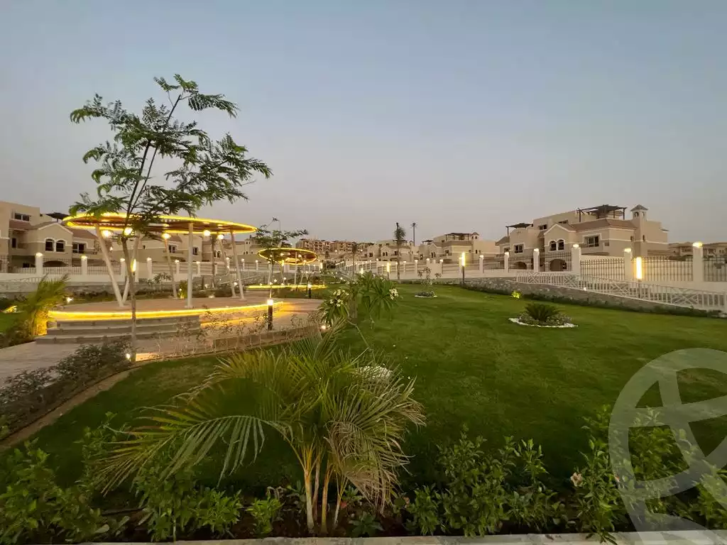 https://aqarmap.com.eg/ar/listing/5967700-for-sale-cairo-el-sheikh-zayed-city-compounds-el-khamayel