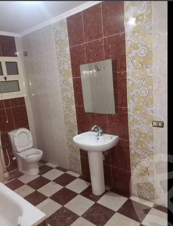 https://aqarmap.com.eg/en/listing/5968713-for-rent-cairo-helwan-helwan-el-sharkeya