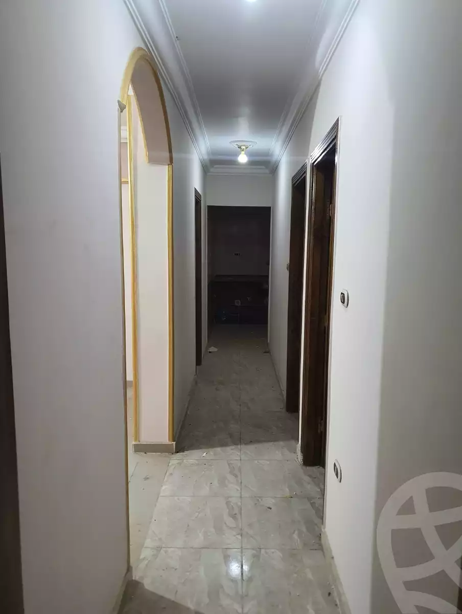 https://aqarmap.com.eg/en/listing/5969883-for-sale-alexandria-new-miami-compounds-new-miami-doctors-city