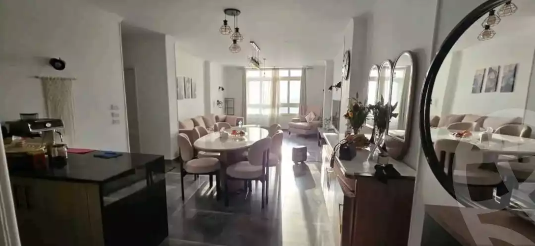 https://aqarmap.com.eg/en/listing/5970374-for-sale-cairo-mokattam-el-hadabah-el-wosta-el-mantaqa-el-olaa-baron-school-street