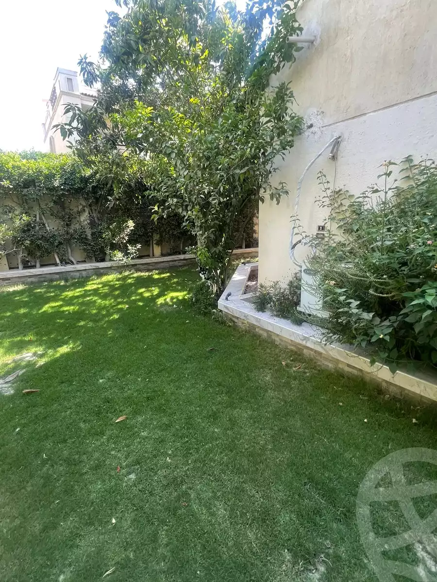 https://aqarmap.com.eg/ar/listing/5971076-for-sale-cairo-el-sheikh-zayed-city-compounds-hadayek-el-mohandiseen