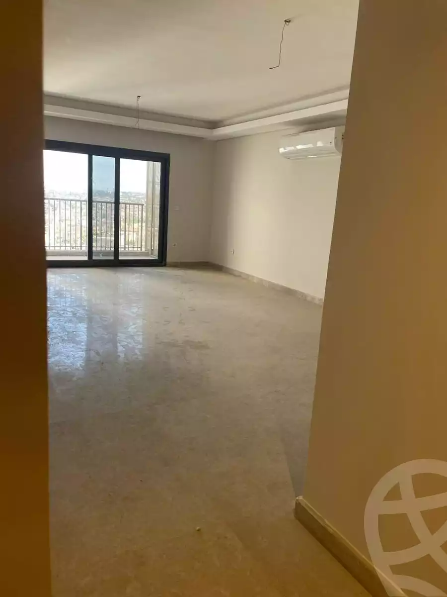 https://aqarmap.com.eg/en/listing/5971082-for-sale-cairo-el-sheikh-zayed-city-compounds-zyd-wr-llttwyr-park-towers-zed-el-sheikh-zayed-compound