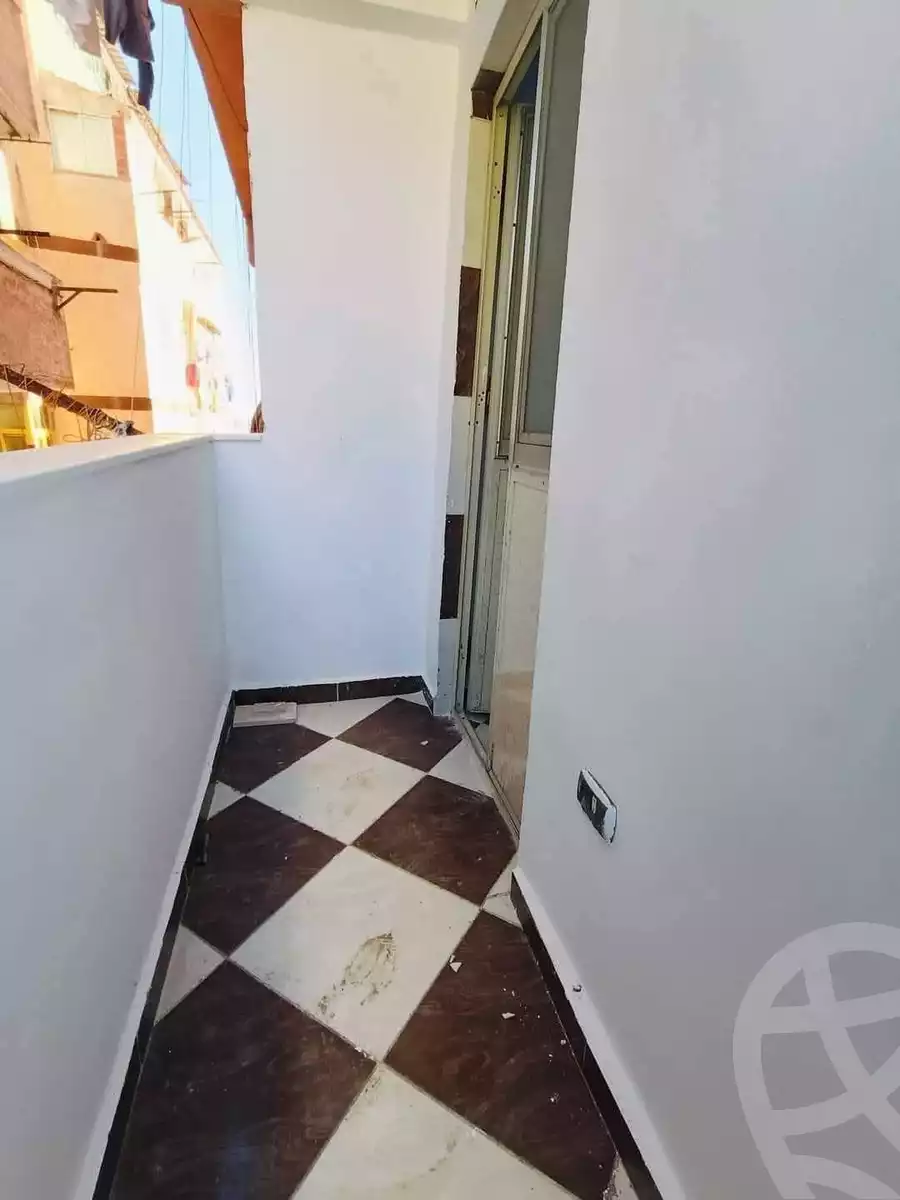 https://aqarmap.com.eg/en/listing/5971463-for-sale-alexandria-bahray-el-anfoshy-al-gomrok-al-kadem-st