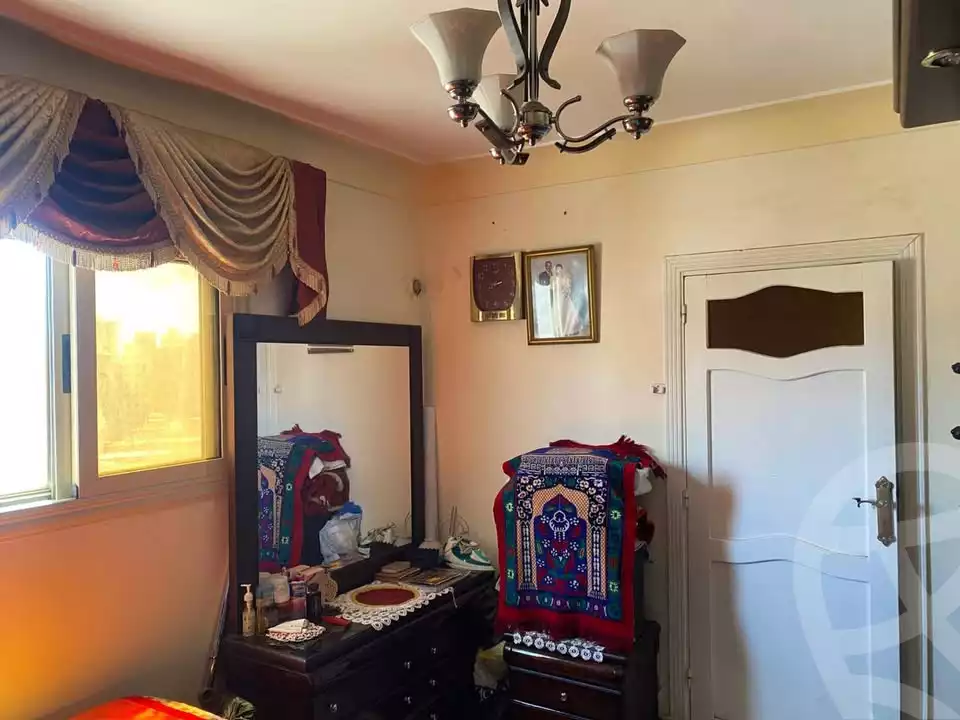 https://aqarmap.com.eg/en/listing/5972394-for-sale-alexandria-ganaklis-shr-mrtdy-bsh