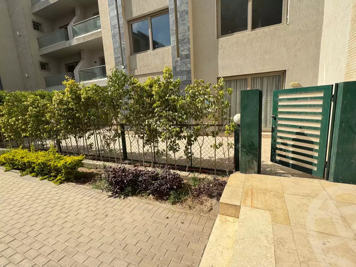 https://aqarmap.com.eg/ar/listing/5809595-for-rent-cairo-new-cairo-compounds-moon-valley