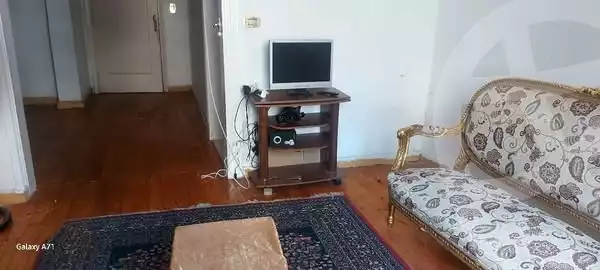 https://aqarmap.com.eg/en/listing/5973081-for-sale-alexandria-el-asafra-shr-mlk-hfny