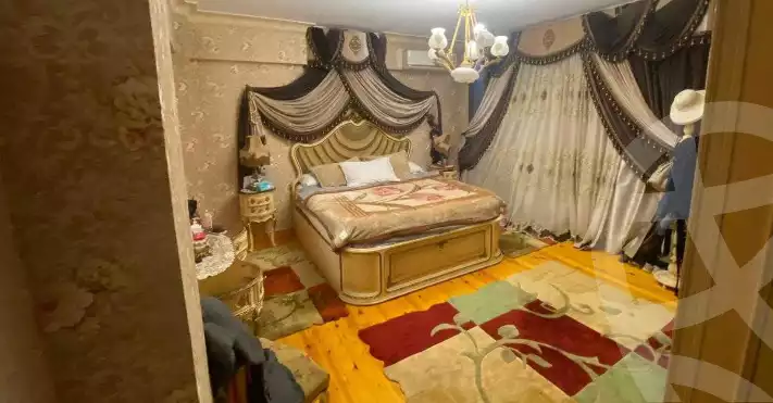 https://aqarmap.com.eg/en/listing/5973229-for-sale-alexandria-sporting-shr-bwr-s-yd