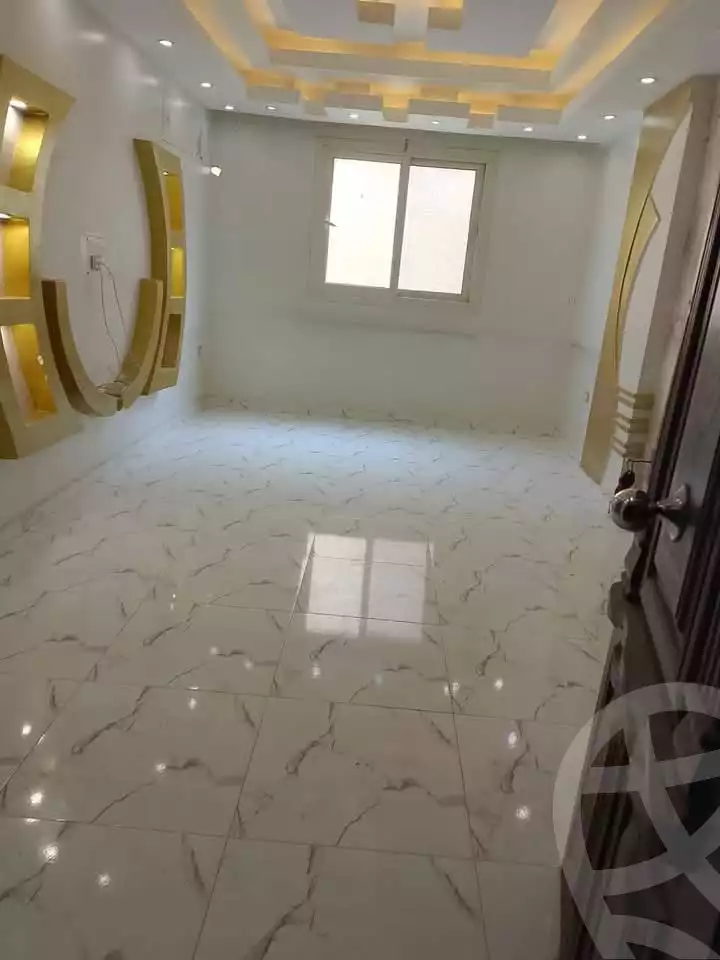 https://aqarmap.com.eg/ar/listing/5973293-for-sale-cairo-helwan-hadayek-helwan-el-khashab-canal