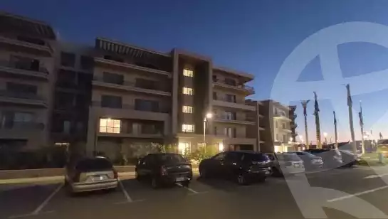 https://aqarmap.com.eg/en/listing/5973345-for-sale-cairo-mokattam-compounds-uptown-cairo