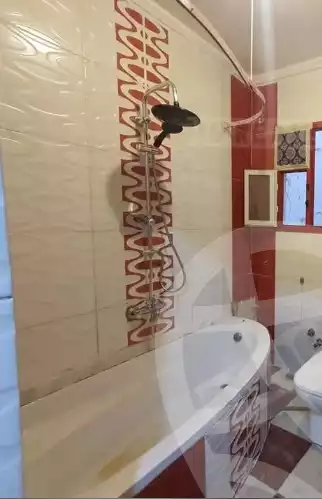 https://aqarmap.com.eg/ar/listing/5973632-for-sale-alexandria-l-jmy-lbytsh-al-aeda-al-kadema-st