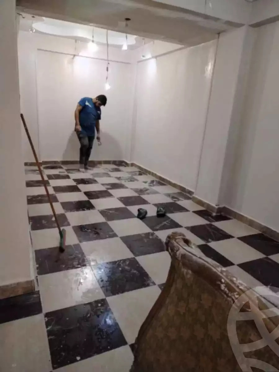 https://aqarmap.com.eg/en/listing/5973556-for-sale-alexandria-l-jmy-el-hanouvel-el-kholafaa-el-rashdeen-st