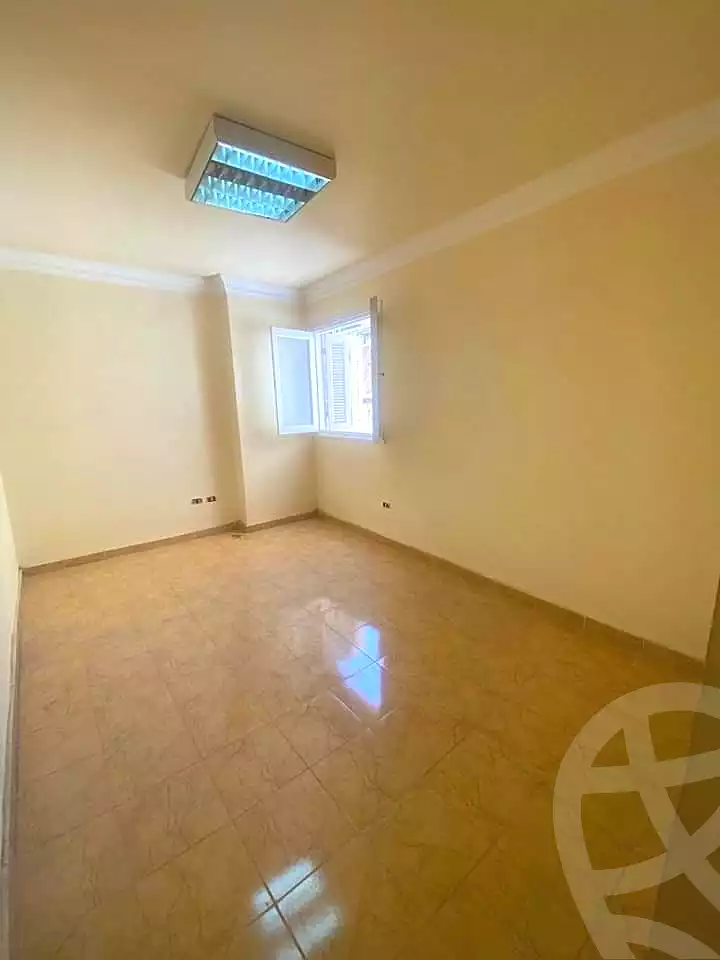 https://aqarmap.com.eg/ar/listing/5973709-for-sale-alexandria-bolekly