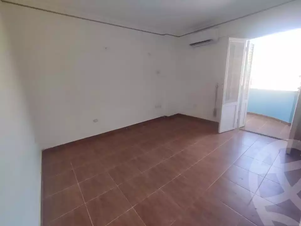 https://aqarmap.com.eg/en/listing/5974291-for-rent-cairo-el-haram-shareaa-khatem-el-morsalen