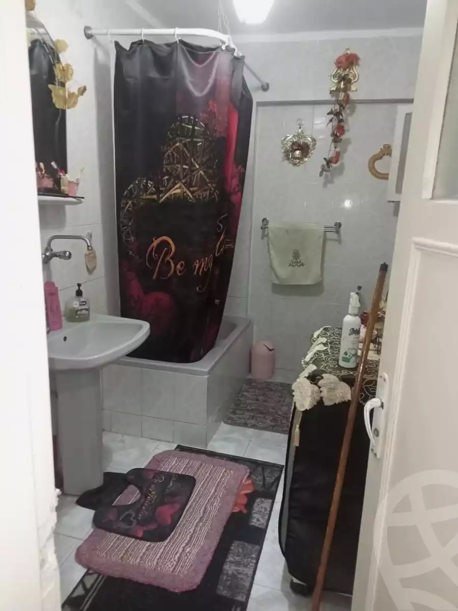 https://aqarmap.com.eg/en/listing/5974877-for-sale-alexandria-l-jmy-el-hanouvel-el-zahraa-city-st