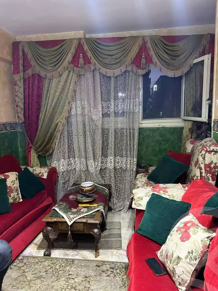 https://aqarmap.com.eg/en/listing/5975193-for-sale-alexandria-bahray-el-anfoshy-saqr-basha-st