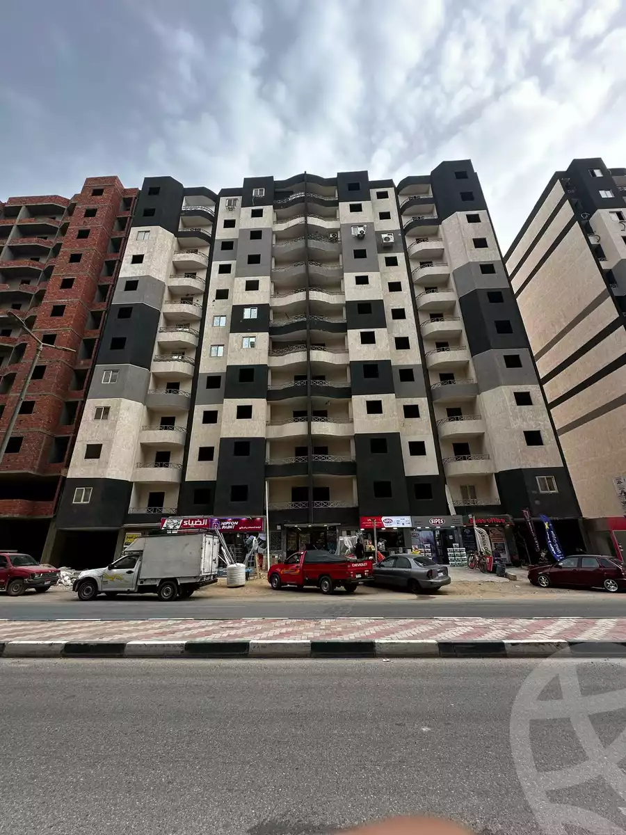 https://aqarmap.com.eg/ar/listing/5977105-for-sale-cairo-nasr-city-hay-el-waha-shr-lkhmsyn
