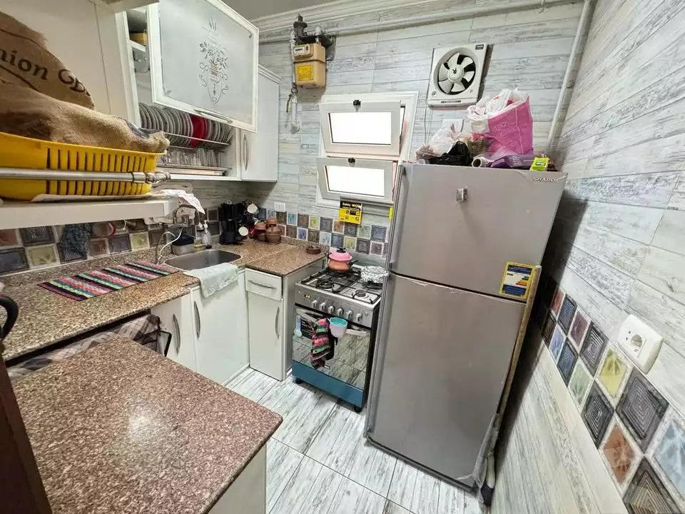 https://aqarmap.com.eg/en/listing/5977178-for-sale-alexandria-glim