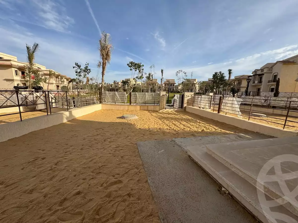 https://aqarmap.com.eg/ar/listing/5977184-for-sale-cairo-new-cairo-madinaty-lmntq-lthlthh-fylt-group-24