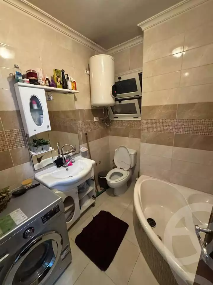 https://aqarmap.com.eg/ar/listing/5977458-for-sale-alexandria-glim