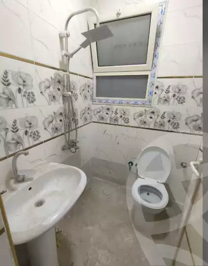 https://aqarmap.com.eg/en/listing/5979392-for-sale-qalyubia-shubra-el-khaima-shubra-el-khaima-city-teraat-el-shabouri-st