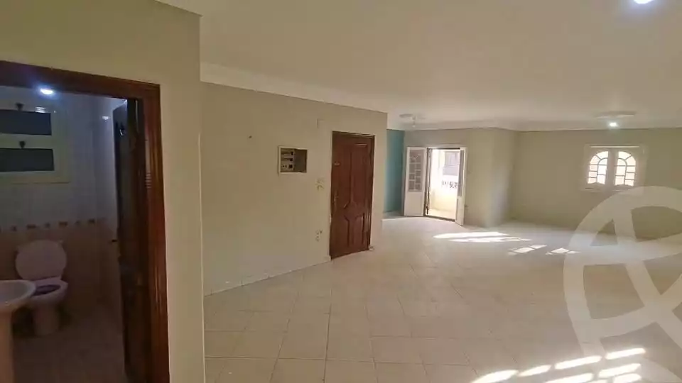 https://aqarmap.com.eg/en/listing/5979940-for-sale-cairo-mokattam-lhdb-l-ly-shr-krym-bnwn