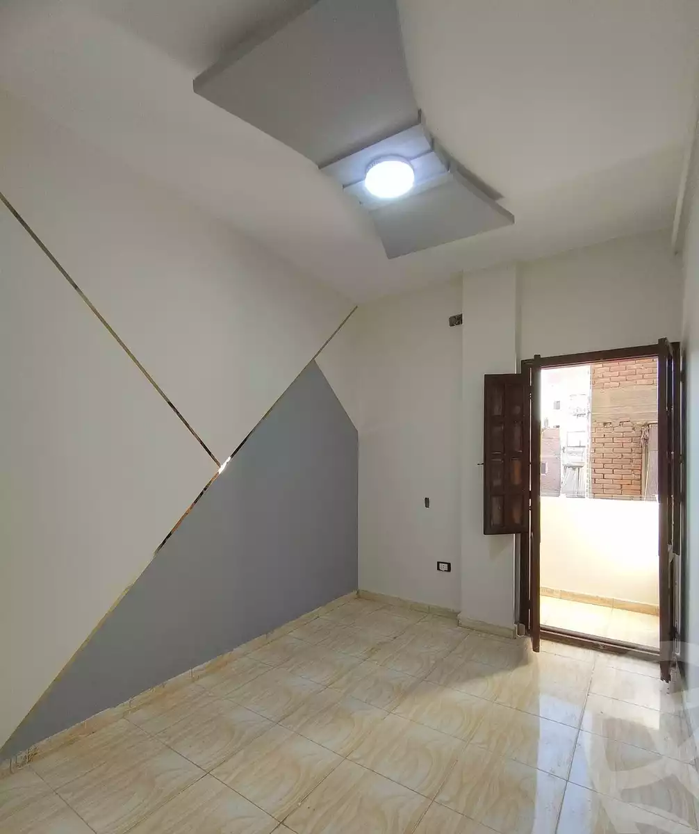 https://aqarmap.com.eg/ar/listing/5980130-for-sale-qalyubia-shubra-el-khaima-om-bayoumi