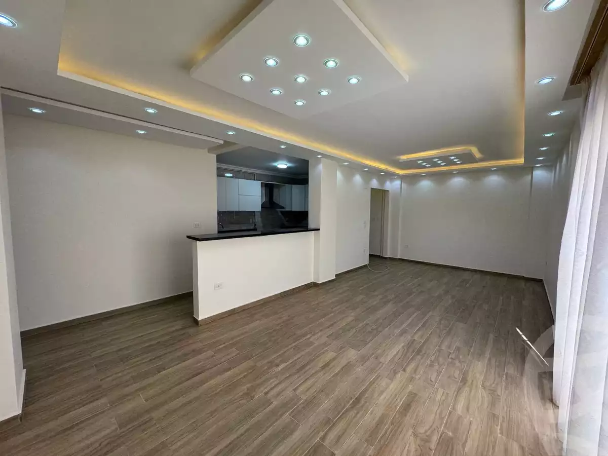 https://aqarmap.com.eg/en/listing/5874144-for-rent-cairo-new-cairo-compounds-moon-valley