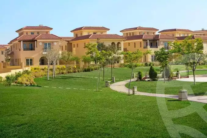 https://aqarmap.com.eg/ar/listing/5980805-for-sale-cairo-new-cairo-compounds-hyde-park-centre-ville-hyde-park