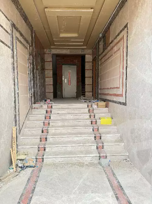 https://aqarmap.com.eg/en/listing/5982024-for-sale-cairo-new-cairo-sharq-el-akadamiya-mohammad-othman-st