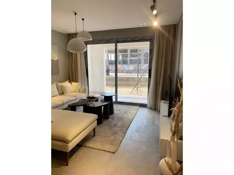 https://aqarmap.com.eg/en/listing/5982619-for-sale-cairo-el-sheikh-zayed-city-compounds-kmbwnd-fyldj-wyst-dr-llttwyr