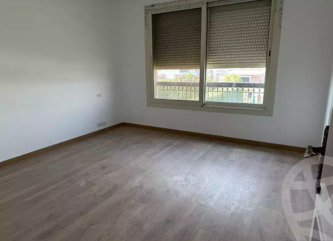 https://aqarmap.com.eg/en/listing/5983699-for-rent-cairo-6th-of-october-compounds-new-giza-kmbwnd-yfwry-hyl-nyw-jyz-llttwyr-l-qry