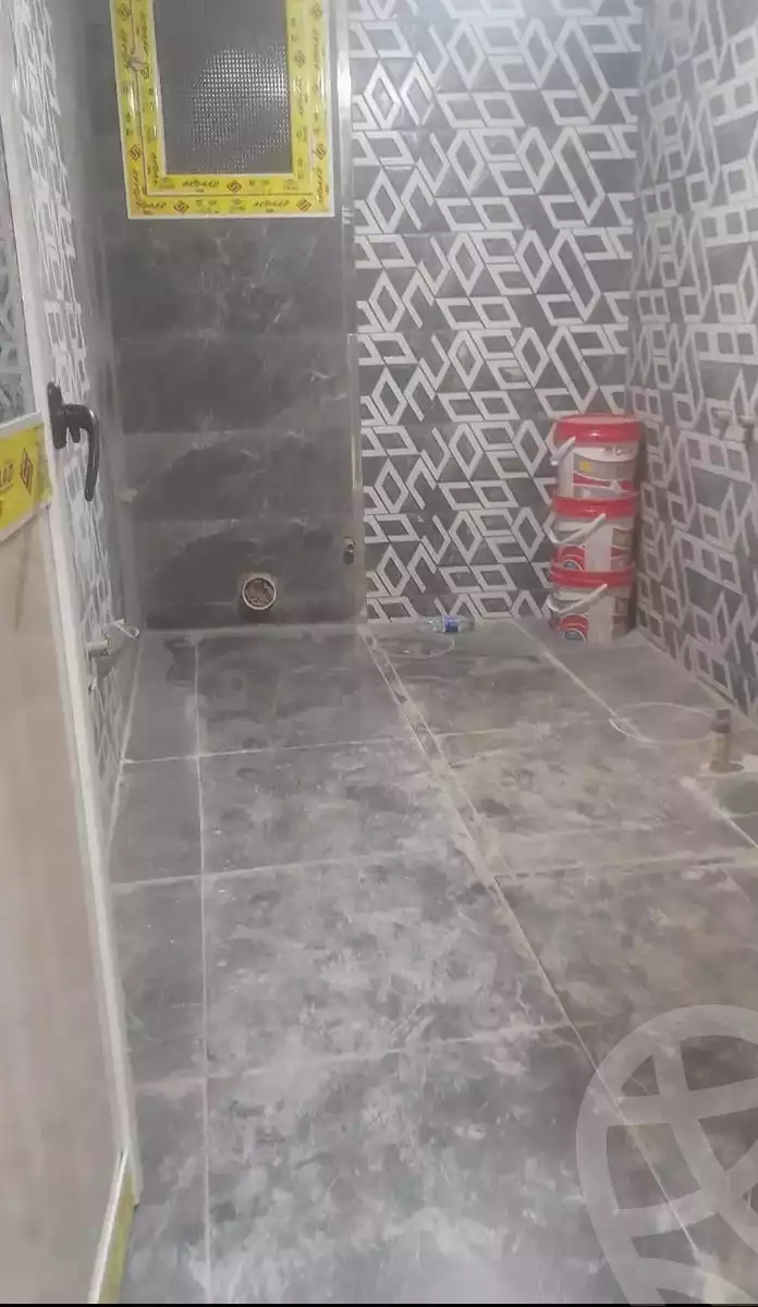 https://aqarmap.com.eg/ar/listing/5983741-for-sale-qalyubia-shubra-el-khaima-om-bayoumi