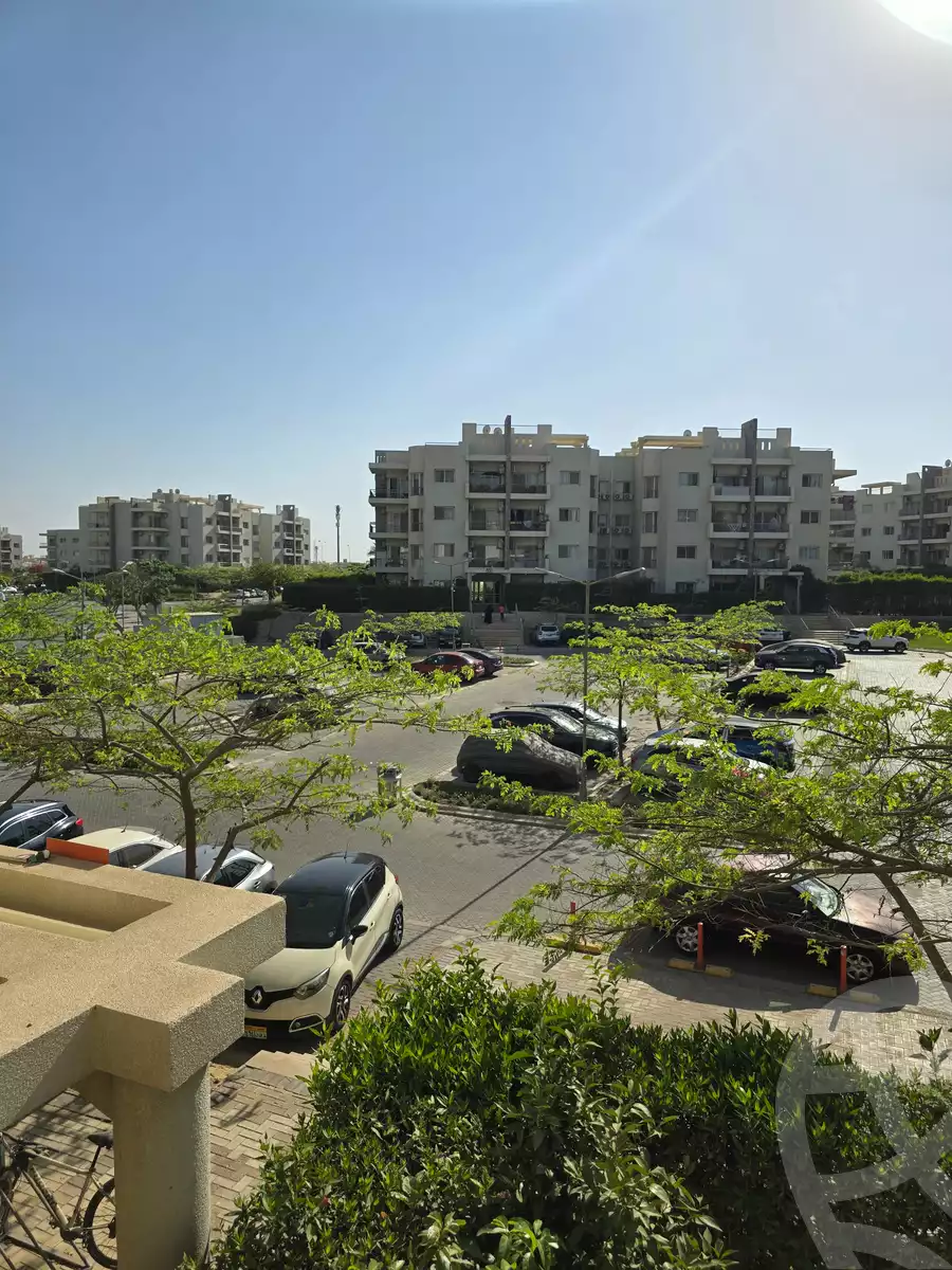 https://aqarmap.com.eg/en/listing/5983802-for-rent-cairo-el-sheikh-zayed-city-compounds-dh-drys