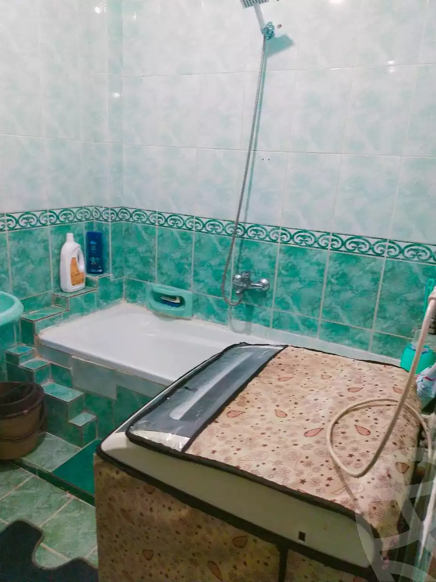 https://aqarmap.com.eg/en/listing/5984750-for-sale-alexandria-l-jmy-el-hanouvel-el-kholafaa-el-rashdeen-st