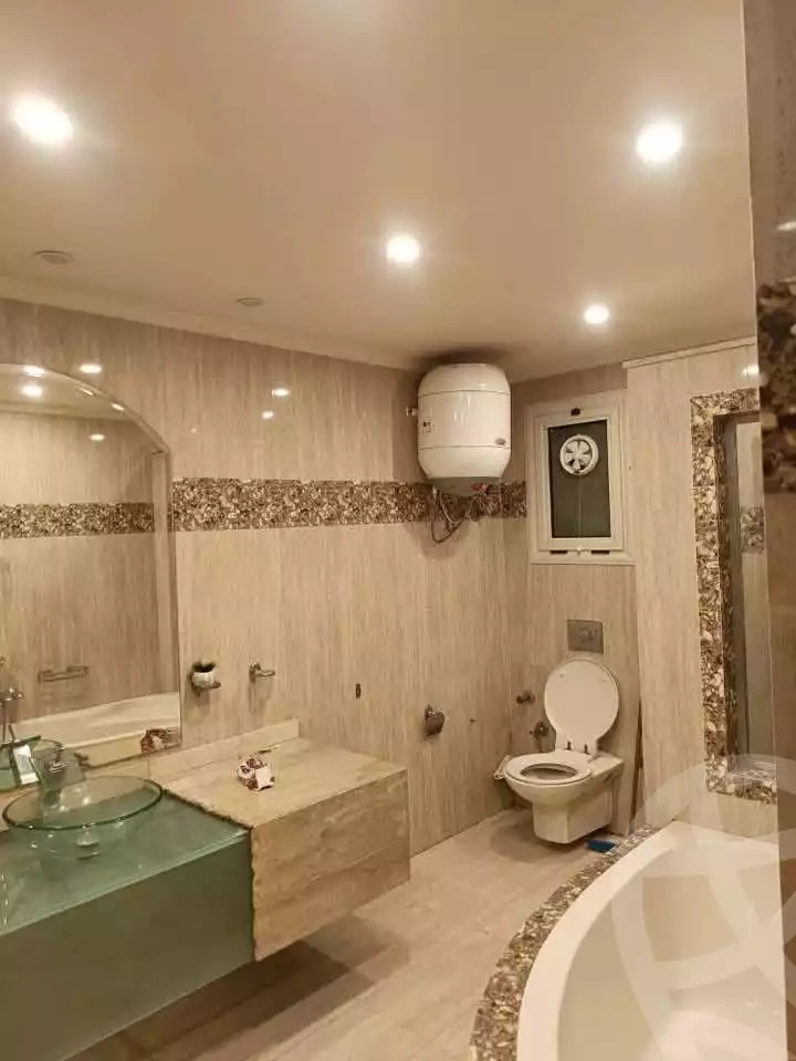 https://aqarmap.com.eg/en/listing/5985091-for-rent-cairo-mokattam-lhdb-l-ly