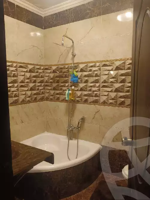 https://aqarmap.com.eg/en/listing/5986378-for-sale-cairo-new-cairo-compounds-el-masrawiyeh