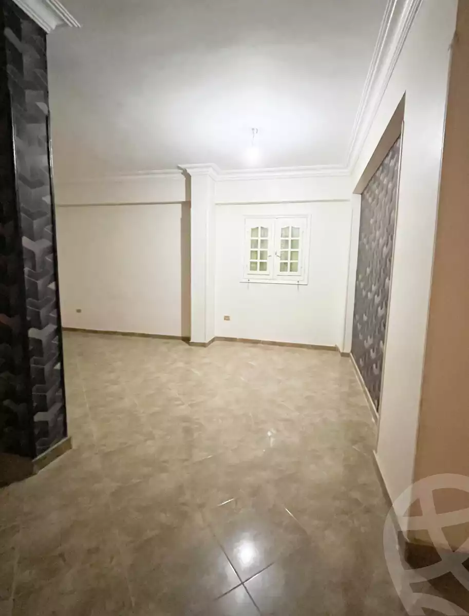 https://aqarmap.com.eg/ar/listing/5987387-for-rent-cairo-15th-of-may-mjwr-5-shr-mkrm-byd