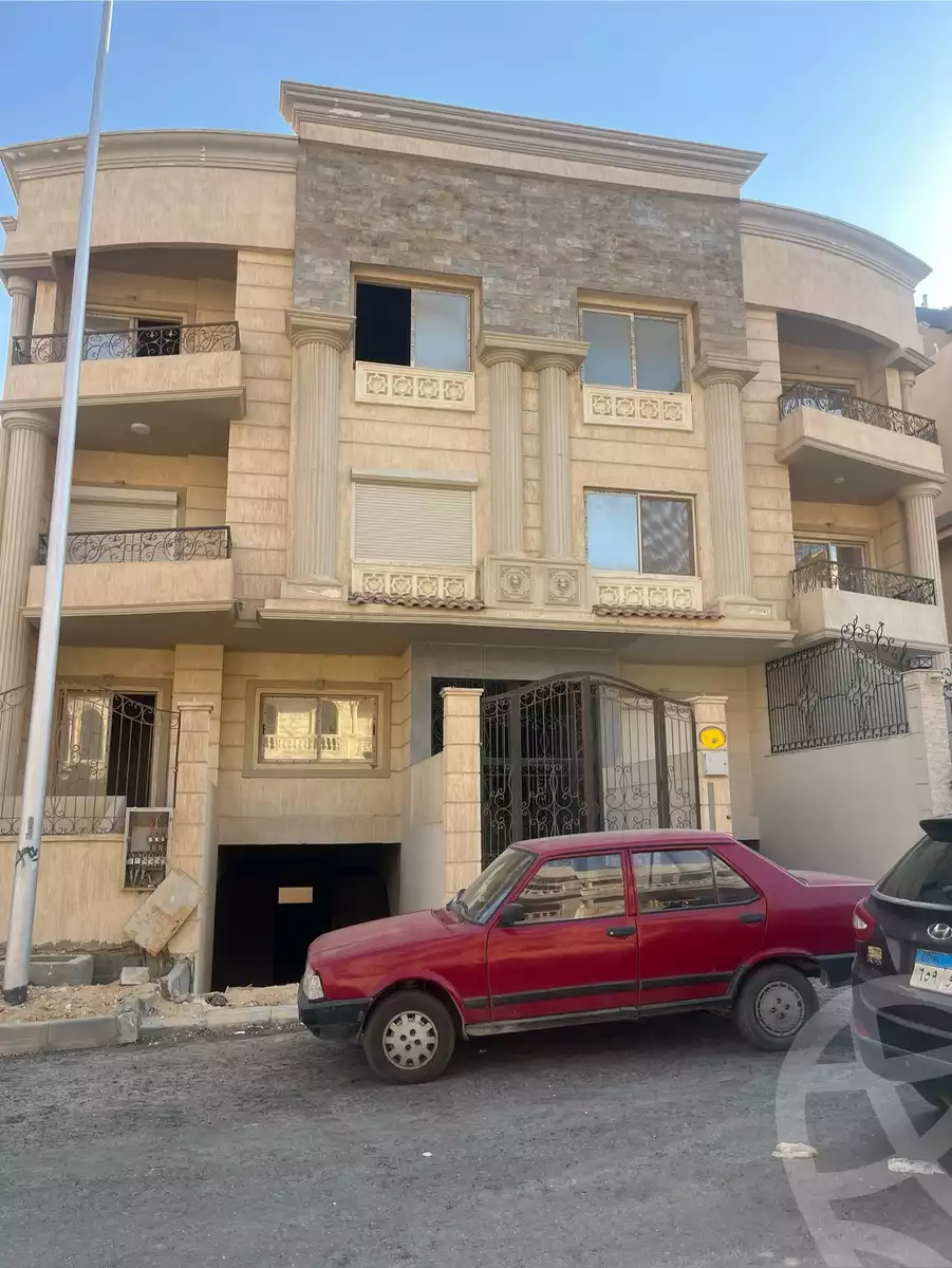 https://aqarmap.com.eg/ar/listing/5987526-for-sale-cairo-new-cairo-el-kornfol-el-kornfol-3