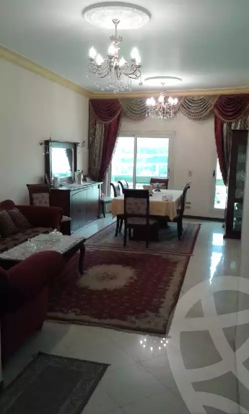 https://aqarmap.com.eg/en/listing/5989205-for-sale-cairo-new-cairo-el-ahyaa-first-neighborhood-street-1