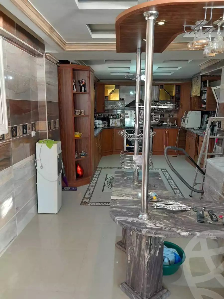 https://aqarmap.com.eg/en/listing/5989344-for-sale-alexandria-camp-cesar-port-said-street